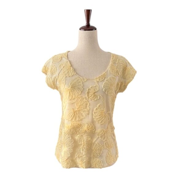 Zara Basics Tops - Zara Basic Women's Pale Yellow Floral Ribbon Scoop Neck Blouse Top Med EUC